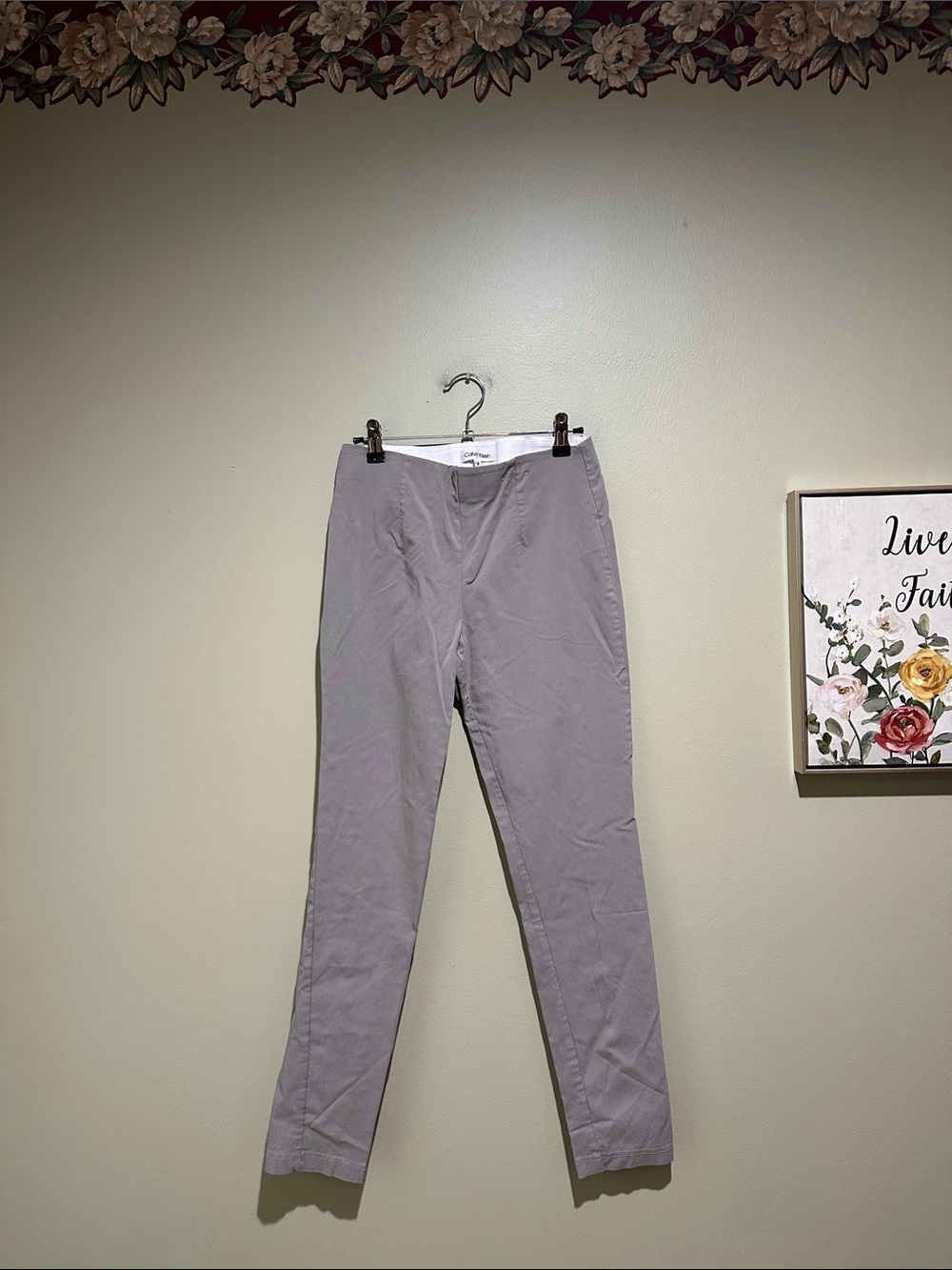🎆Calvin Klein Gray Straight Leg pants